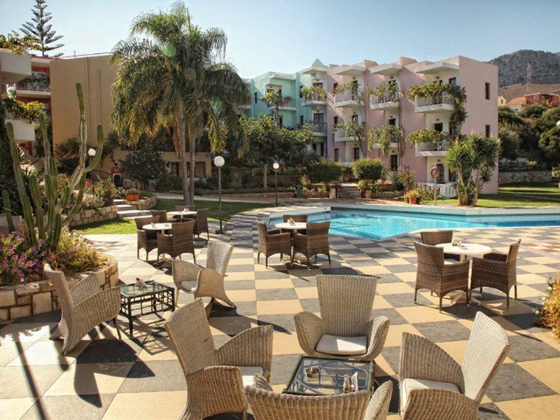 הרסוניסוס Bellos Hotel Apartments מראה חיצוני תמונה