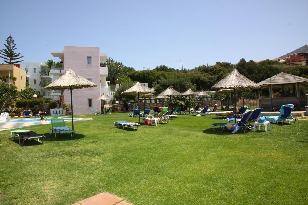 הרסוניסוס Bellos Hotel Apartments מראה חיצוני תמונה